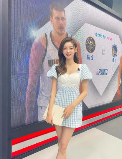 乌拉圭苏亚雷斯挑战极限运动新高度
